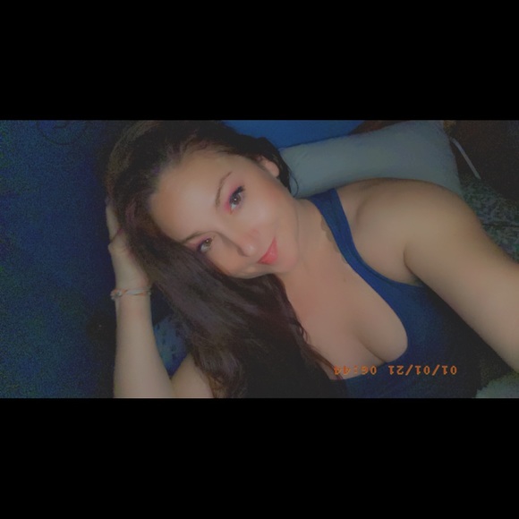 Meet your Posher, Gina - Picture 6 of 7